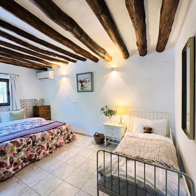 Вилла Almond Hill House Орхива Экстерьер фото